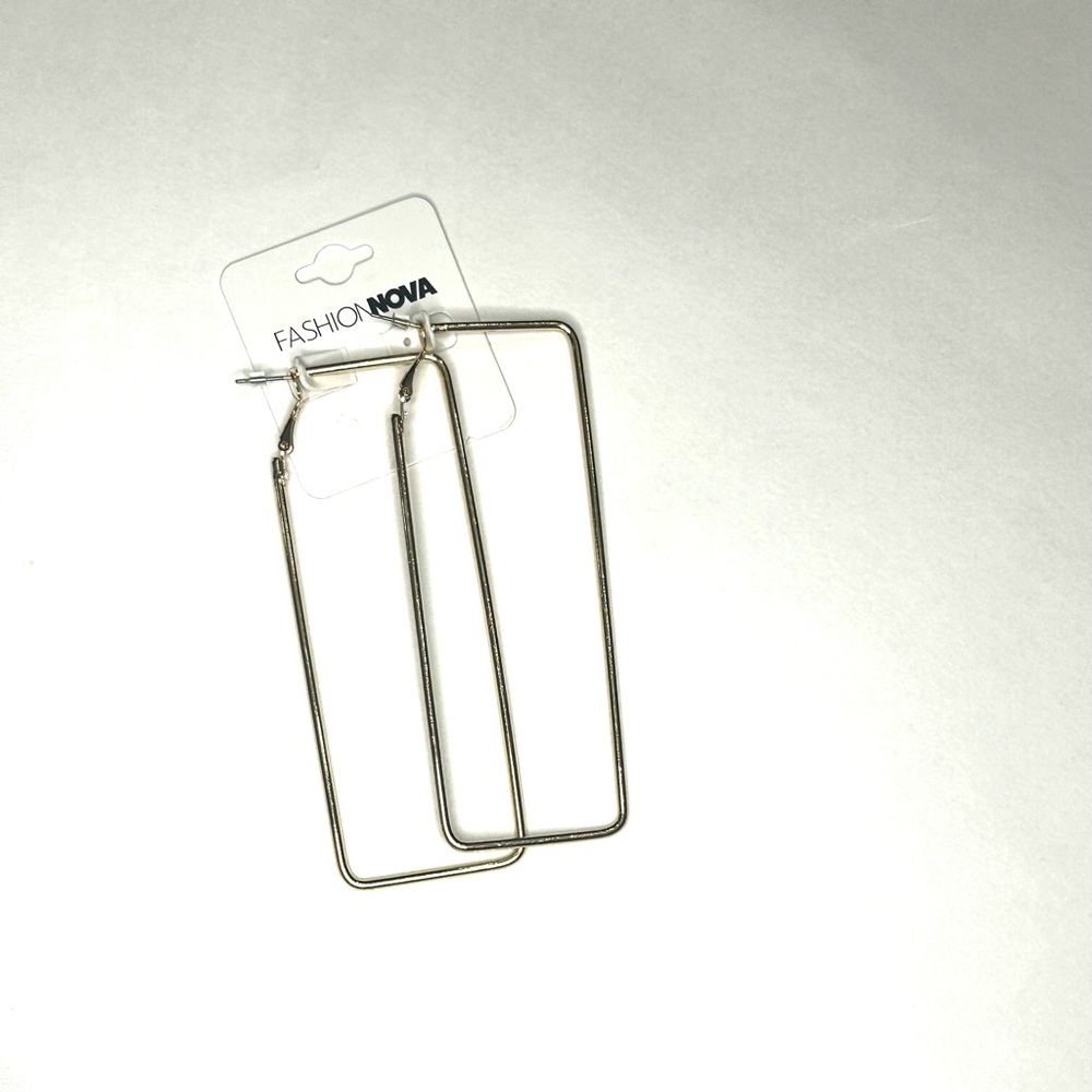 Fashion Nova Elegant silver Rectangular Hoops